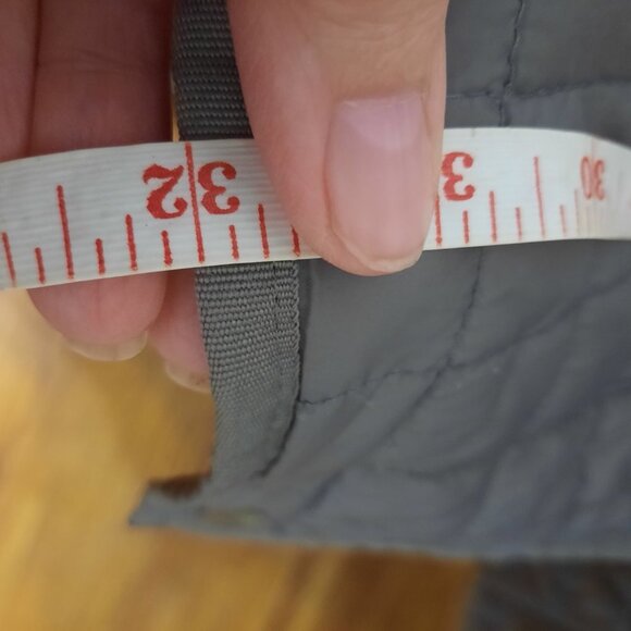 DKNY size small quilted Womens spring jacket. - Picture 8 of 8